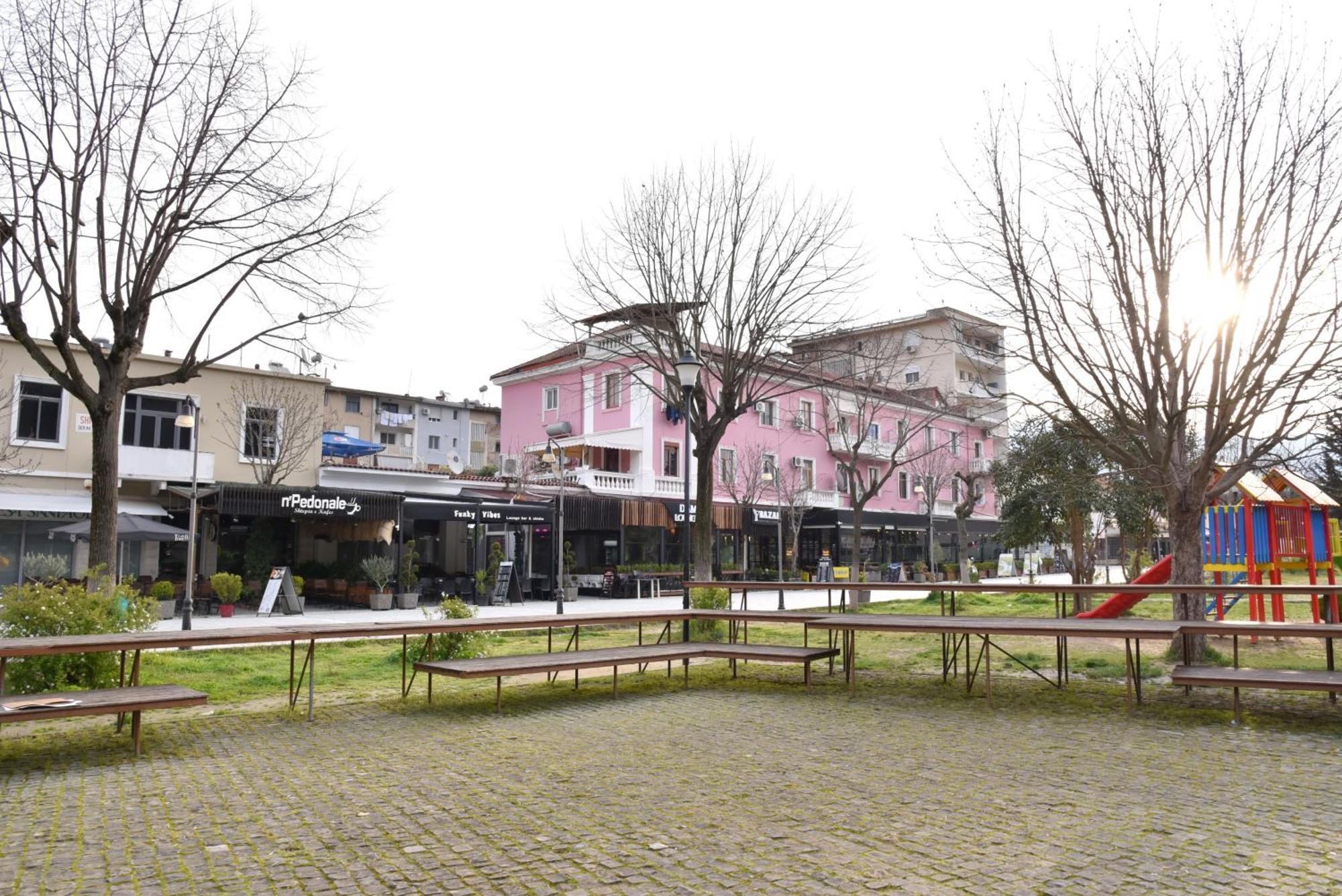 Woodland Apartment Berat Exterior foto
